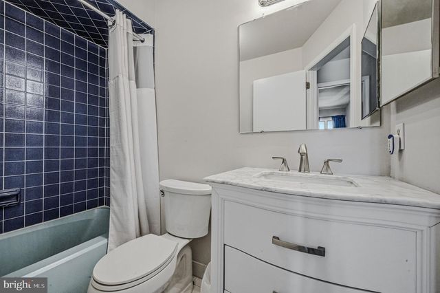 27 SERVAN CT, Wilmington, DE 19805
