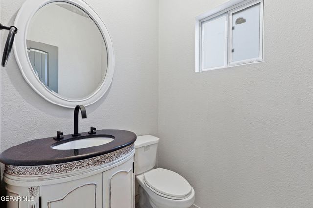 1121 Spartan Drive, Canutillo, TX 79835