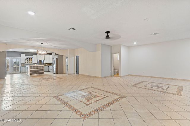1121 Spartan Drive, Canutillo, TX 79835