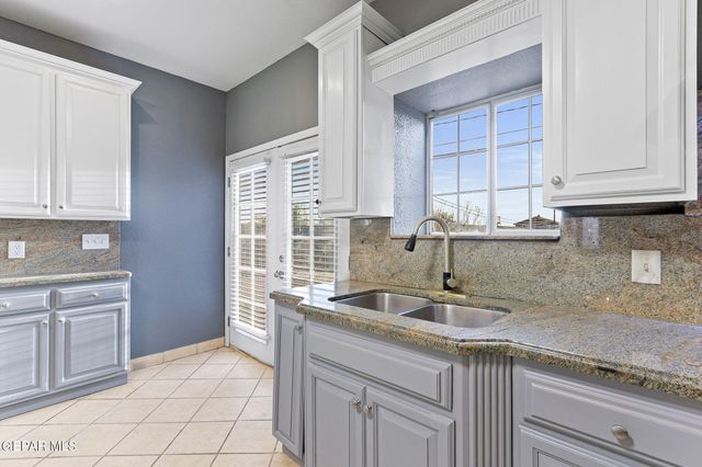 1121 Spartan Drive, Canutillo, TX 79835