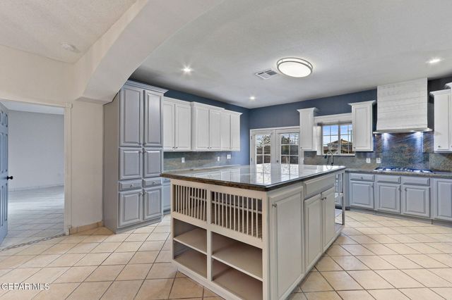 1121 Spartan Drive, Canutillo, TX 79835