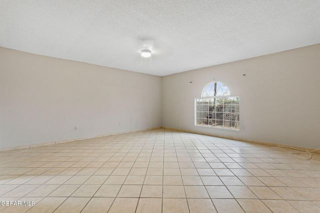 1121 Spartan Drive, Canutillo, TX 79835