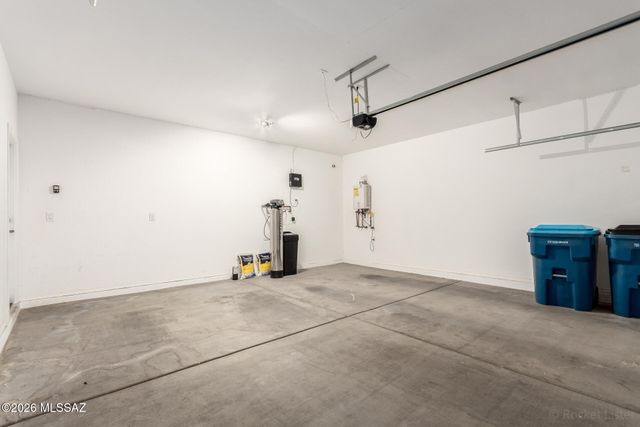 9162 W Blue Saguaro Street, Marana, AZ 85653