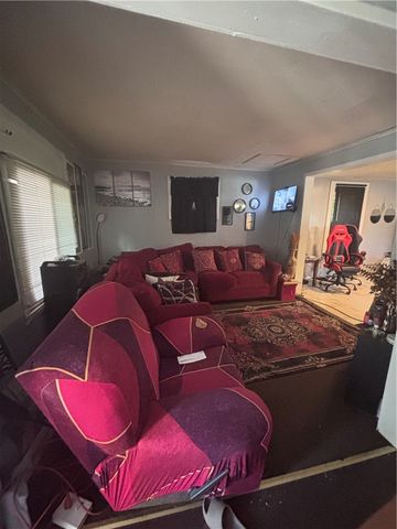 26 Ludwig Park, Rochester, NY 14621