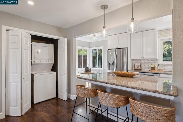 219 Evelyn Dr, Pleasant Hill, CA 94523