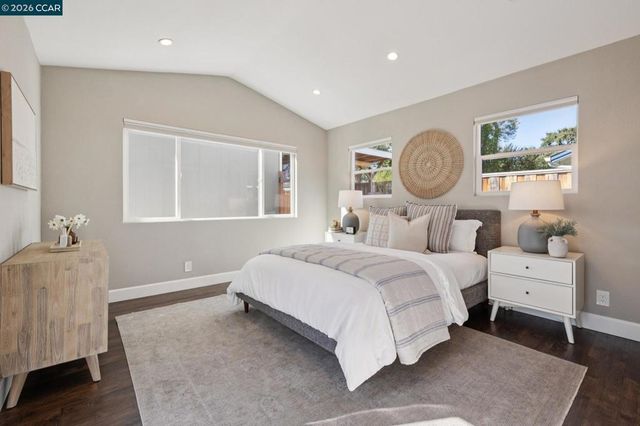 219 Evelyn Dr, Pleasant Hill, CA 94523