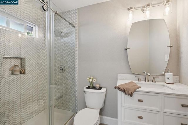219 Evelyn Dr, Pleasant Hill, CA 94523
