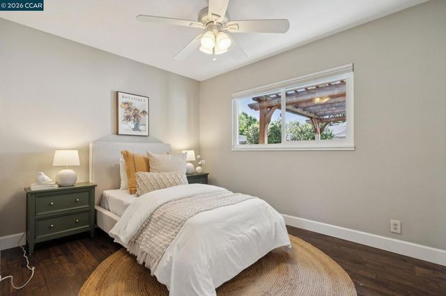 219 Evelyn Dr, Pleasant Hill, CA 94523