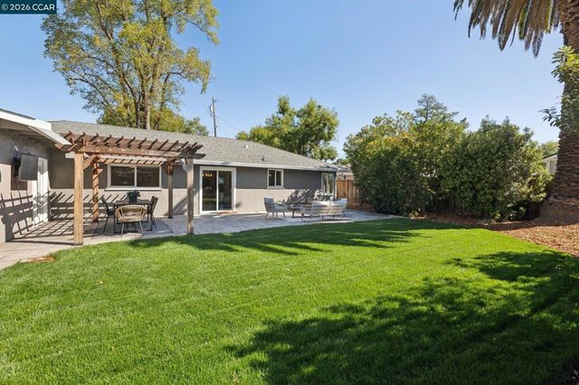 219 Evelyn Dr, Pleasant Hill, CA 94523