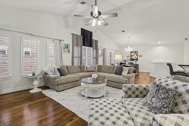 914 W 25th Street 2, Houston, TX 77008