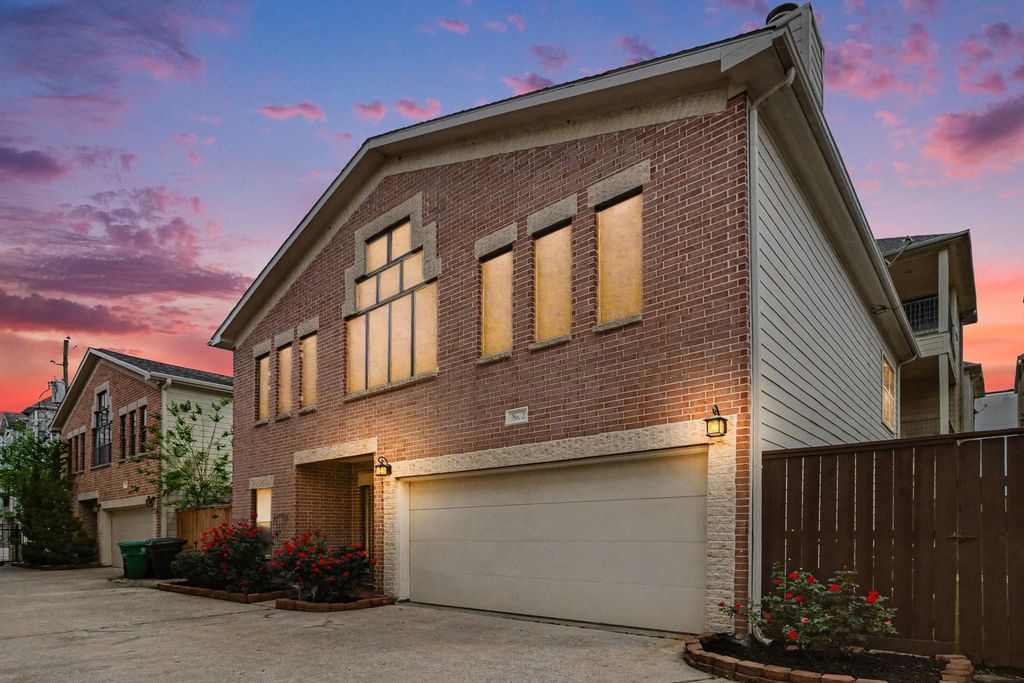 914 W 25th Street 2, Houston, TX 77008