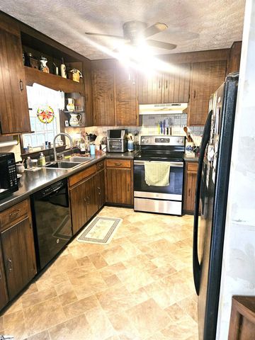 213 Anthony Road, Pickens, SC 29671