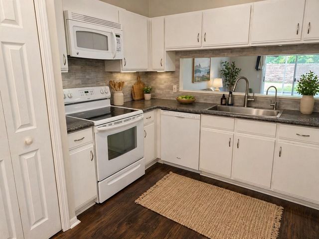 3025 DELLCREST PLACE, Lake Mary, FL 32746