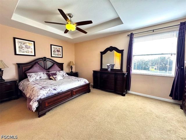 2560 Keystone Lake DR, Cape Coral, FL 33909