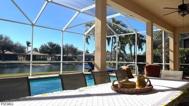 2560 Keystone Lake DR, Cape Coral, FL 33909