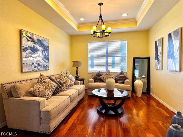 2560 Keystone Lake DR, Cape Coral, FL 33909