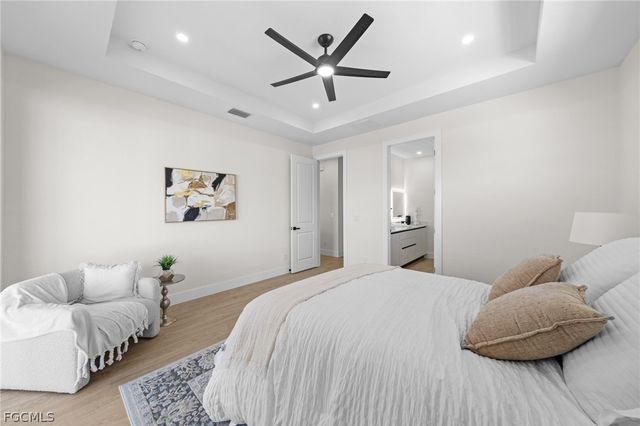 409 NE 15th TER, Cape Coral, FL 33909