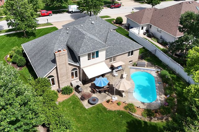17324 Deer Creek Drive, Orland Park, IL 60467