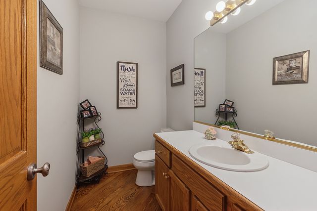 17324 Deer Creek Drive, Orland Park, IL 60467