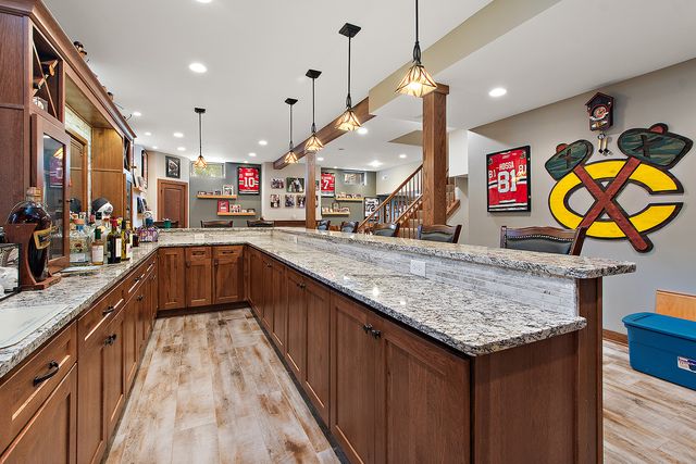 17324 Deer Creek Drive, Orland Park, IL 60467