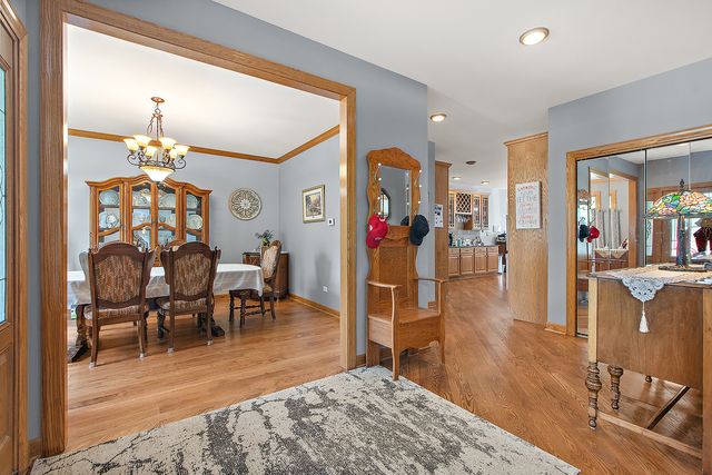 17324 Deer Creek Drive, Orland Park, IL 60467
