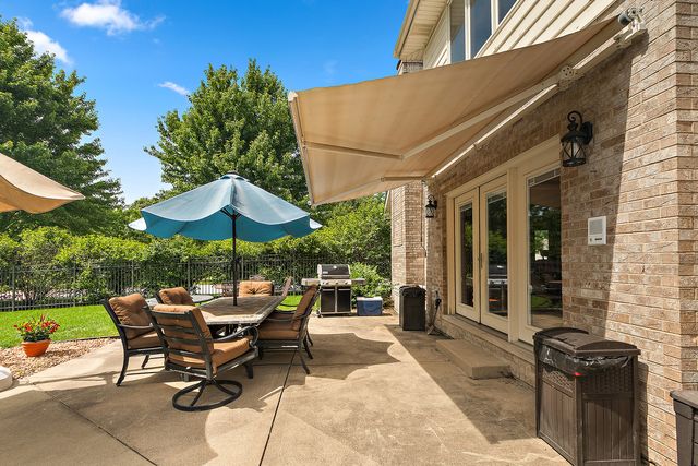 17324 Deer Creek Drive, Orland Park, IL 60467