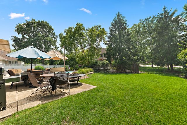17324 Deer Creek Drive, Orland Park, IL 60467