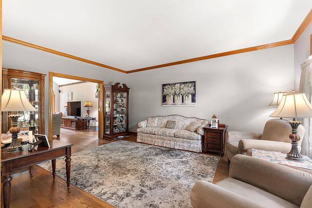 17324 Deer Creek Drive, Orland Park, IL 60467