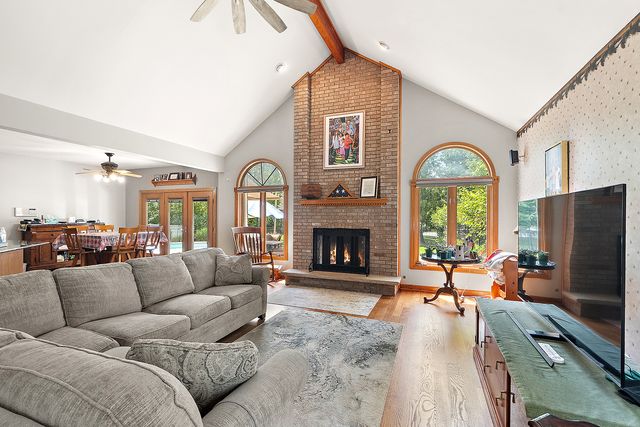 17324 Deer Creek Drive, Orland Park, IL 60467