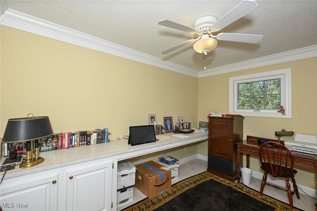 5957 Century Street NW, Canton, OH 44718