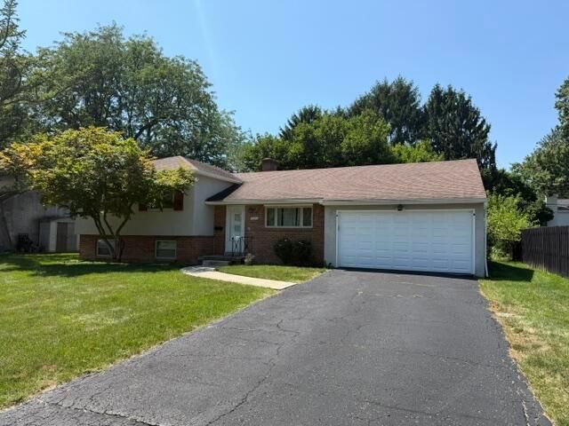 3395 Somerford Road, Upper Arlington, OH 43221