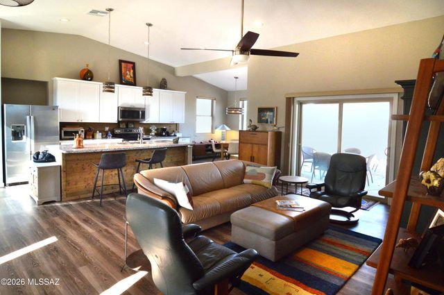 149 Roadrunner Lane, Patagonia, AZ 85624