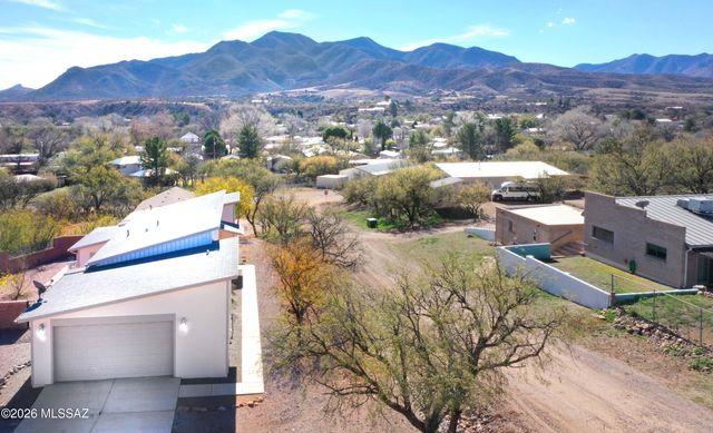 149 Roadrunner Lane, Patagonia, AZ 85624