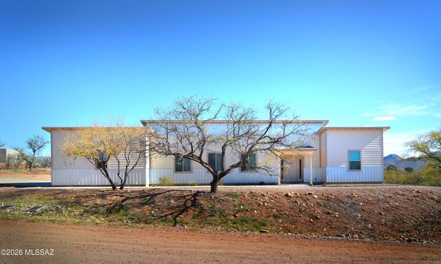 149 Roadrunner Lane, Patagonia, AZ 85624