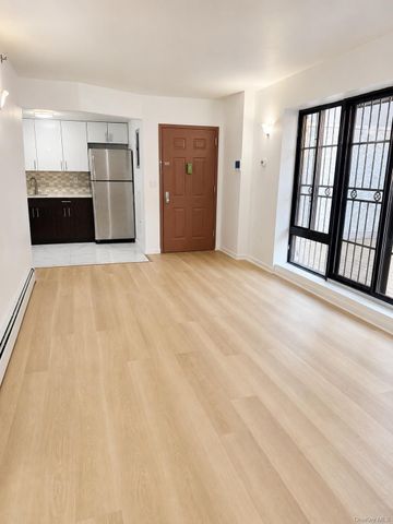 14489 38th Avenue 1B, Flushing, NY 11354