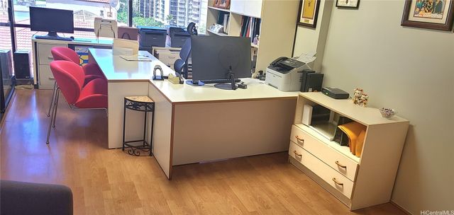 1188 Bishop Street 1010, Honolulu, HI 96813