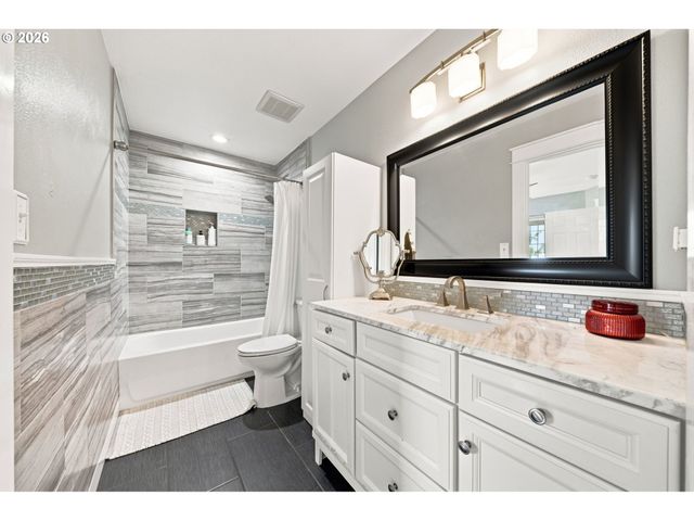 4425 Y St, Washougal, WA 98671