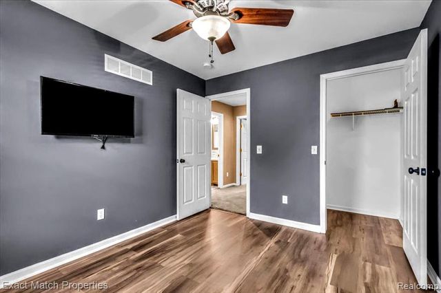 6456 Mcclelland Road, Holly, MI 48442