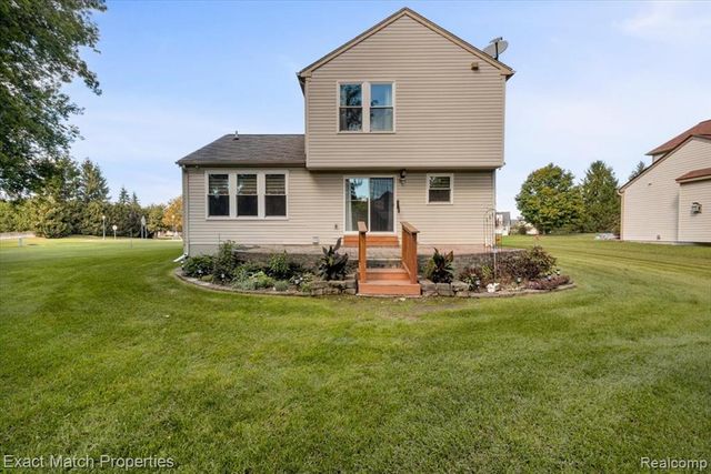 6456 Mcclelland Road, Holly, MI 48442