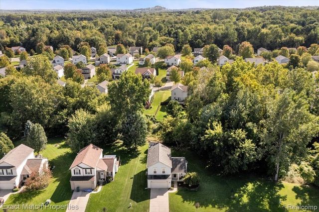 6456 Mcclelland Road, Holly, MI 48442
