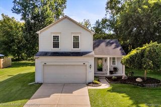 6456 Mcclelland Road, Holly, MI 48442