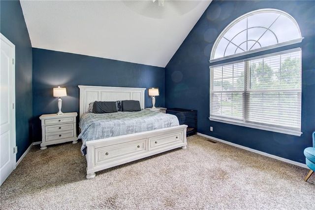 428 Madison Creek Drive, Raymore, MO 64083