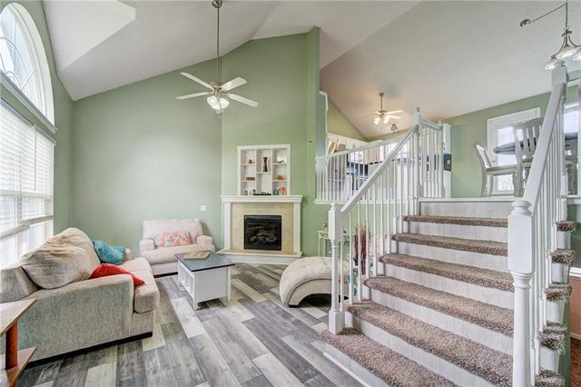 428 Madison Creek Drive, Raymore, MO 64083