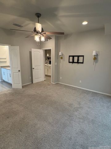 10587 Redstone View, San Antonio, TX 78254