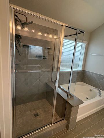 10587 Redstone View, San Antonio, TX 78254