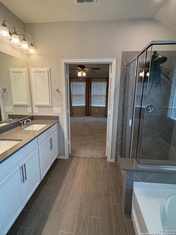 10587 Redstone View, San Antonio, TX 78254