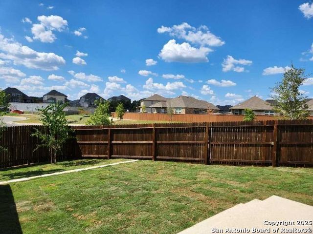 10587 Redstone View, San Antonio, TX 78254