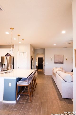 10587 Redstone, San Antonio, TX 78254