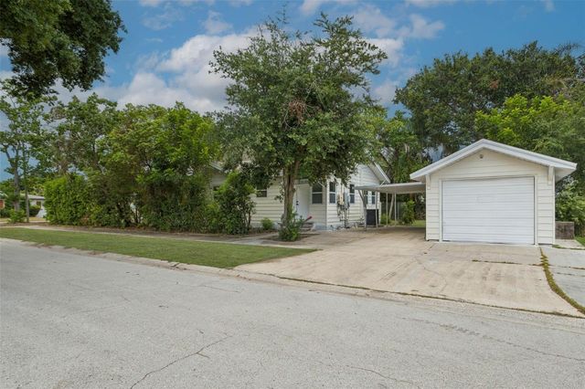 4660 7TH AVENUE N, St Petersburg, FL 33713