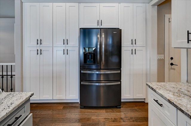 816 Damascus Trail, Cottage Grove, WI 53527